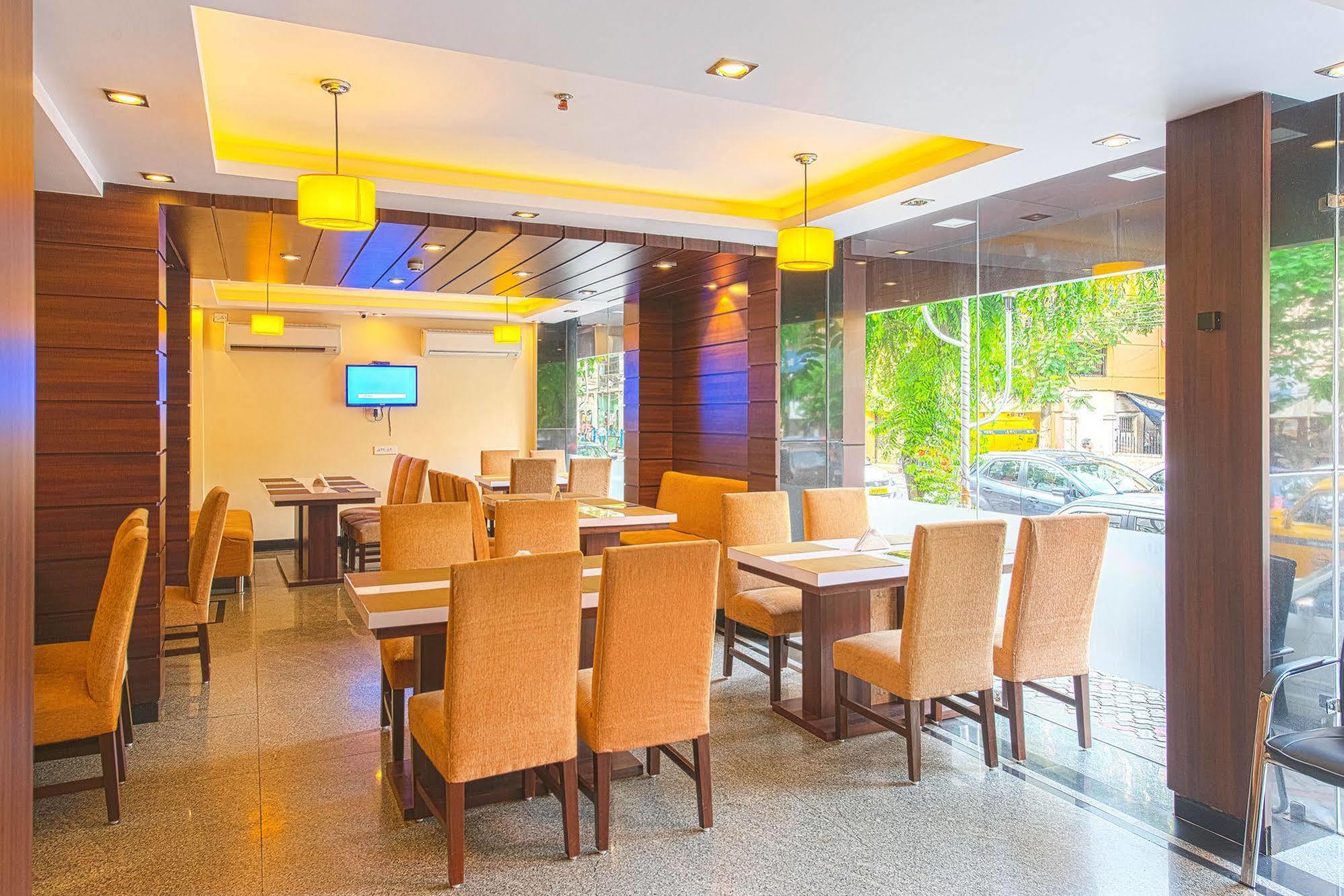 Treebo Globe International Hotel Kolkata Luaran gambar